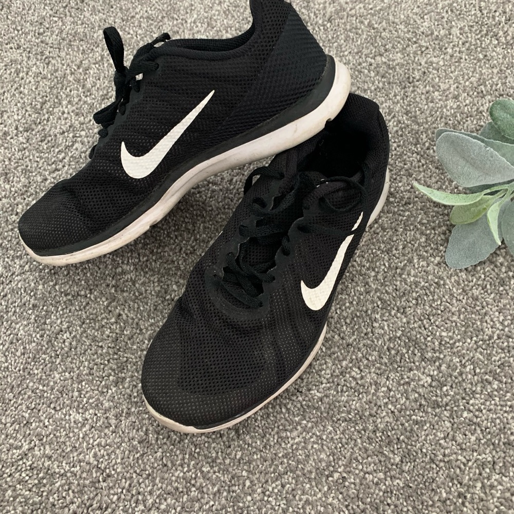 Nike 8